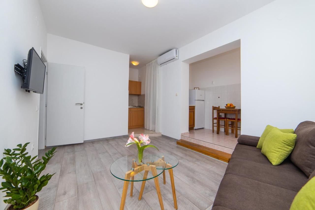 Apartmani Aida Zivogosce Exterior photo